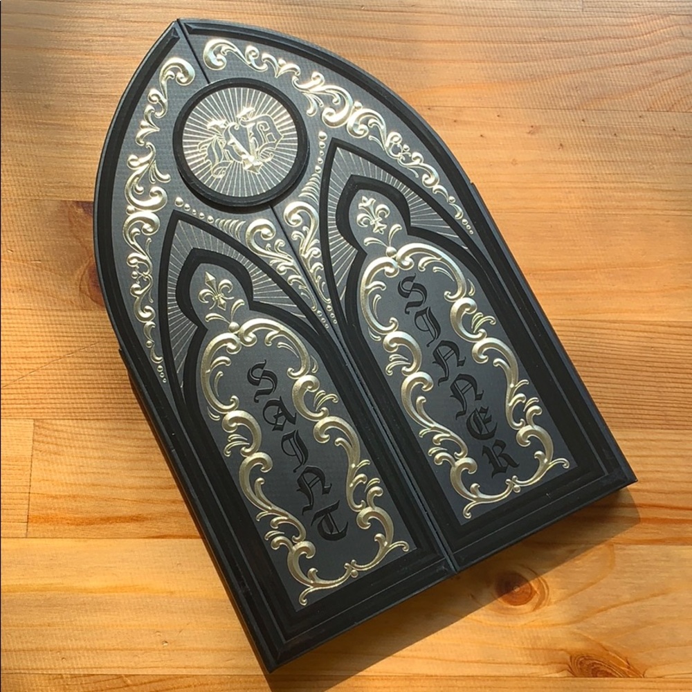 Kay Von D Saint and Sinner palette